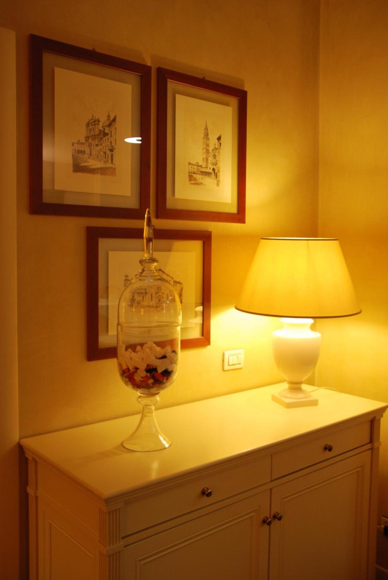 Hotel Continental Brescia Roncadelle Bagian luar foto